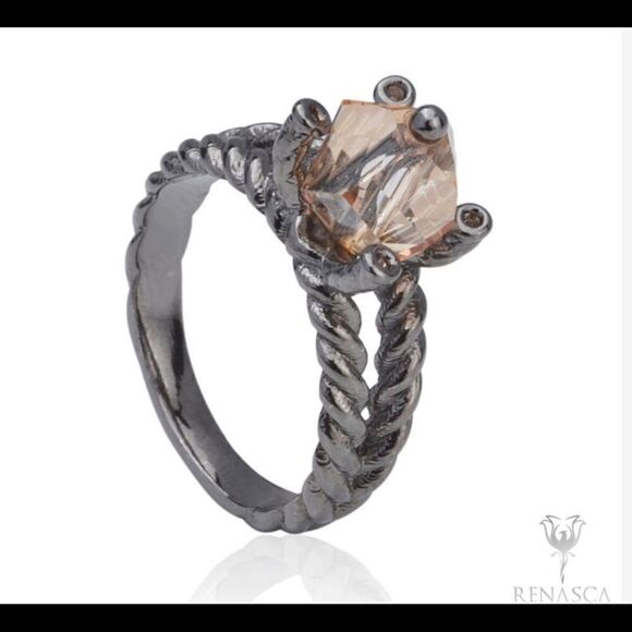 Swarovski crystals ring - Picture 2 of 7